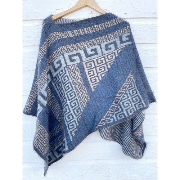 Poncho Sweater Knit Blue Gray Aztec Fuzzy Warm Pullover Cape Shoulder Cover - Picture 2 of 3